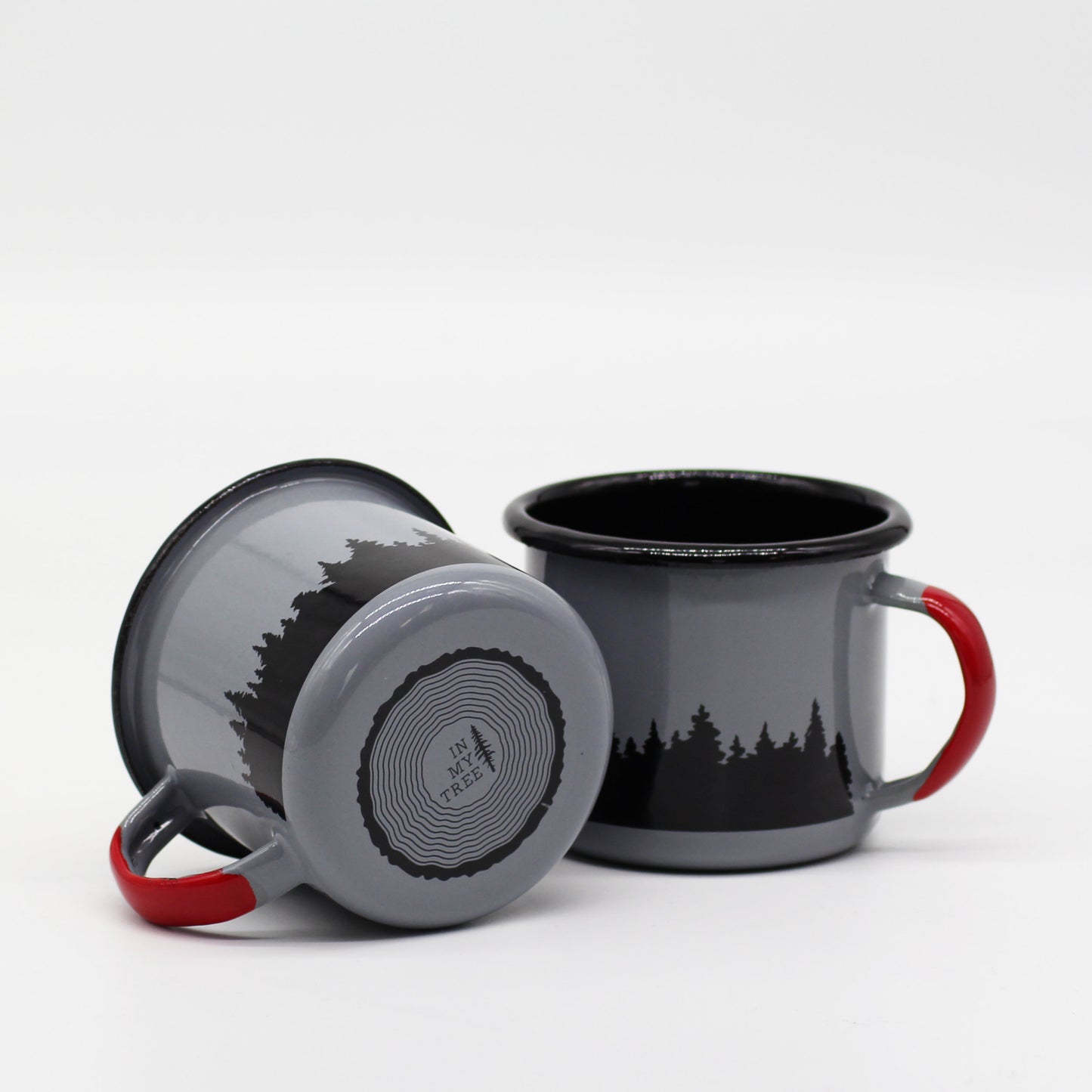 IN MY TREE Mug / Treeline